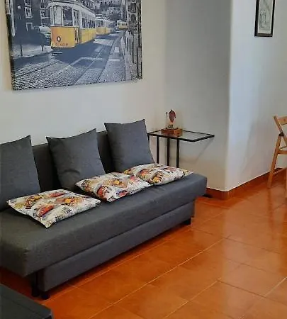 아파트 Hidden Gem 2 Near Praca Do Comercio 리스본